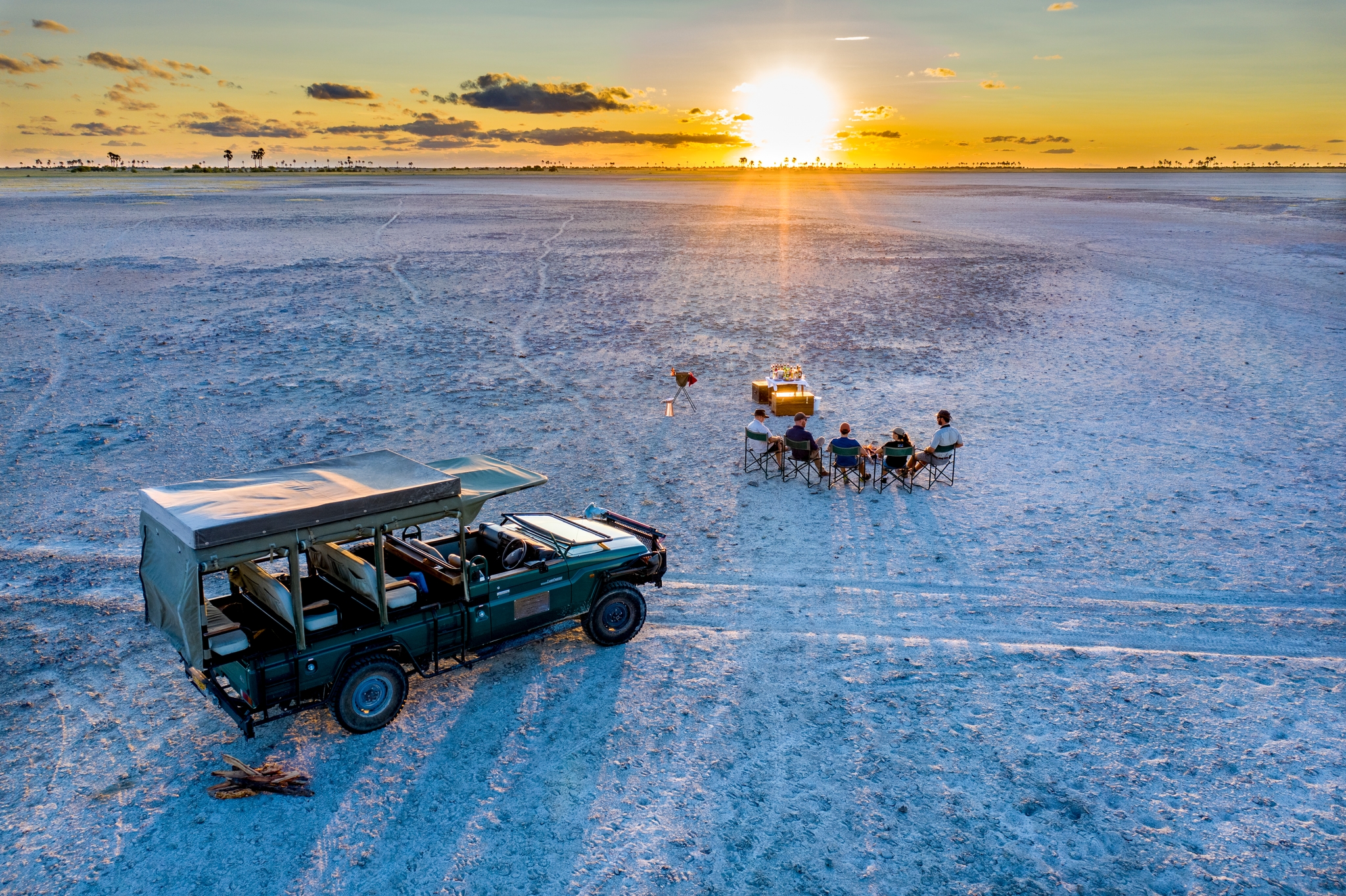 Solnedgang over Camp Kalahari i Botswana